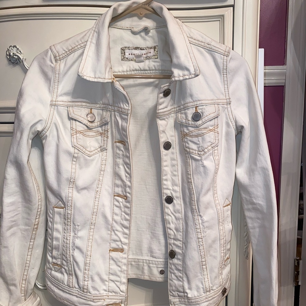 Abercrombie kids creamy jean jacket